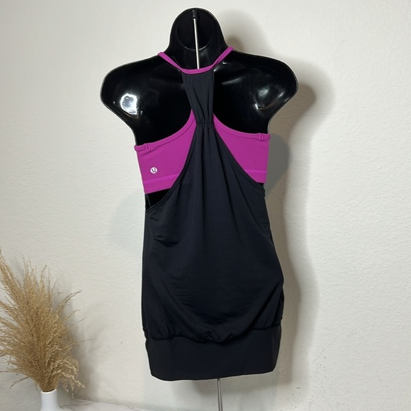 LULULEMON workout tank with built in sports bra Size 4 - Picture 6 of 12